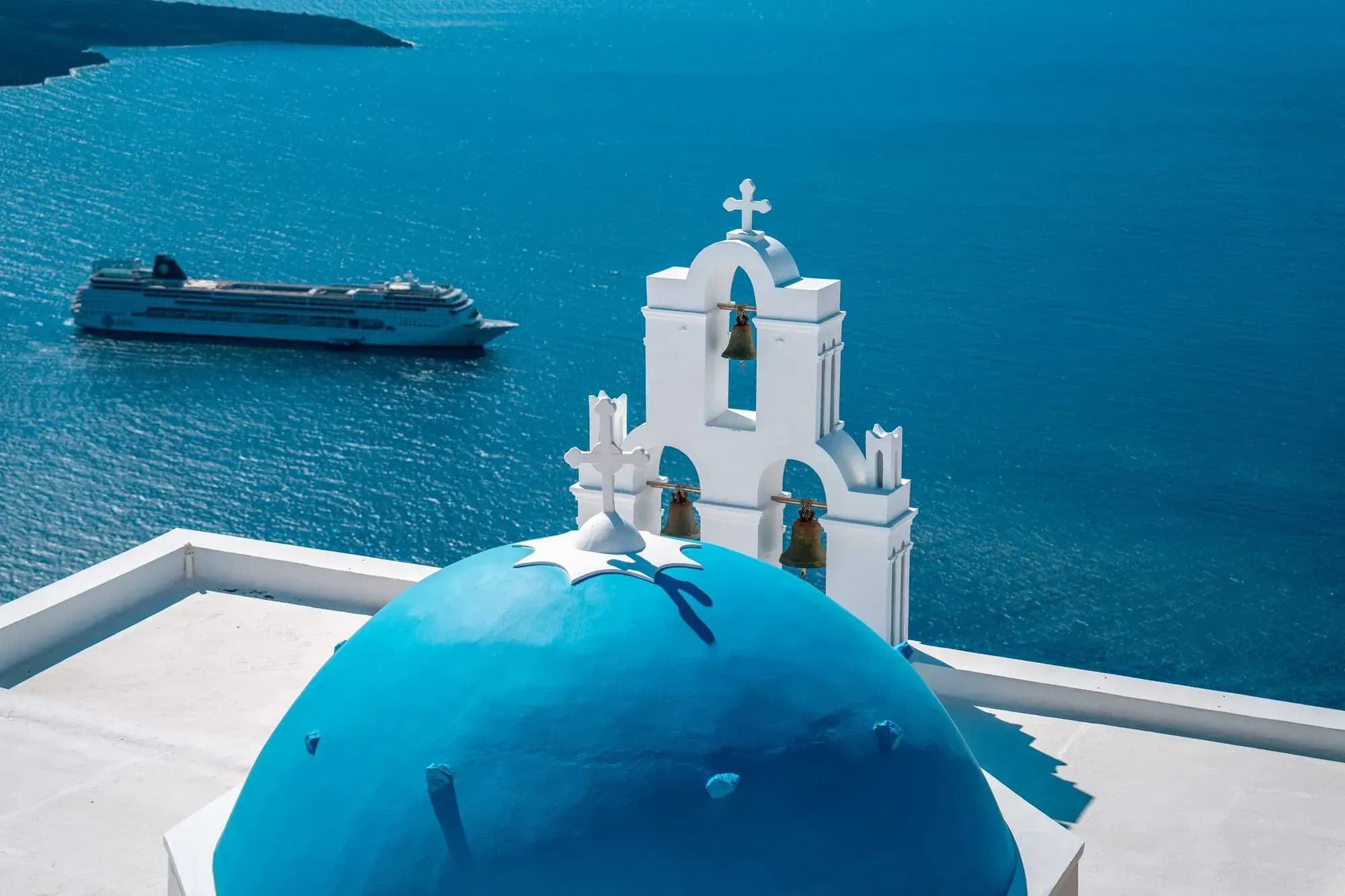 Santorini Cruise Guide - Santorini Cruise Port - Tender and things to do